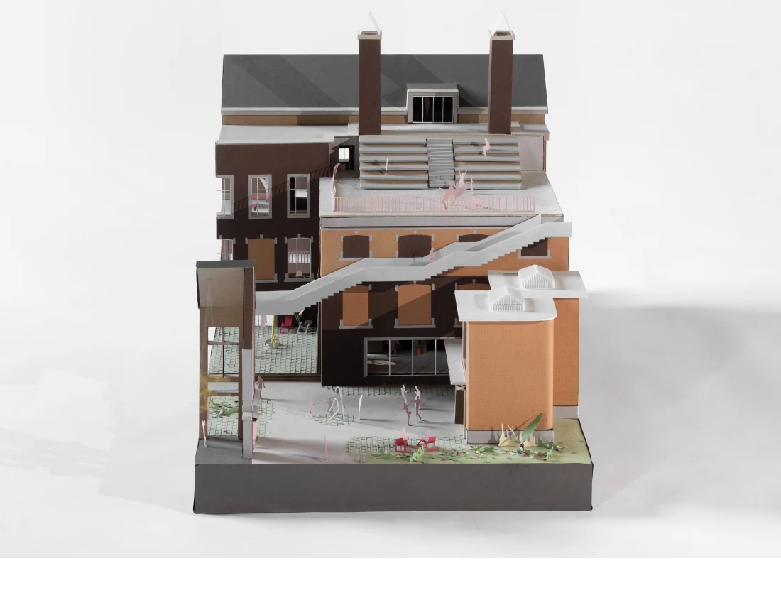 Maquette du L1, vue de face